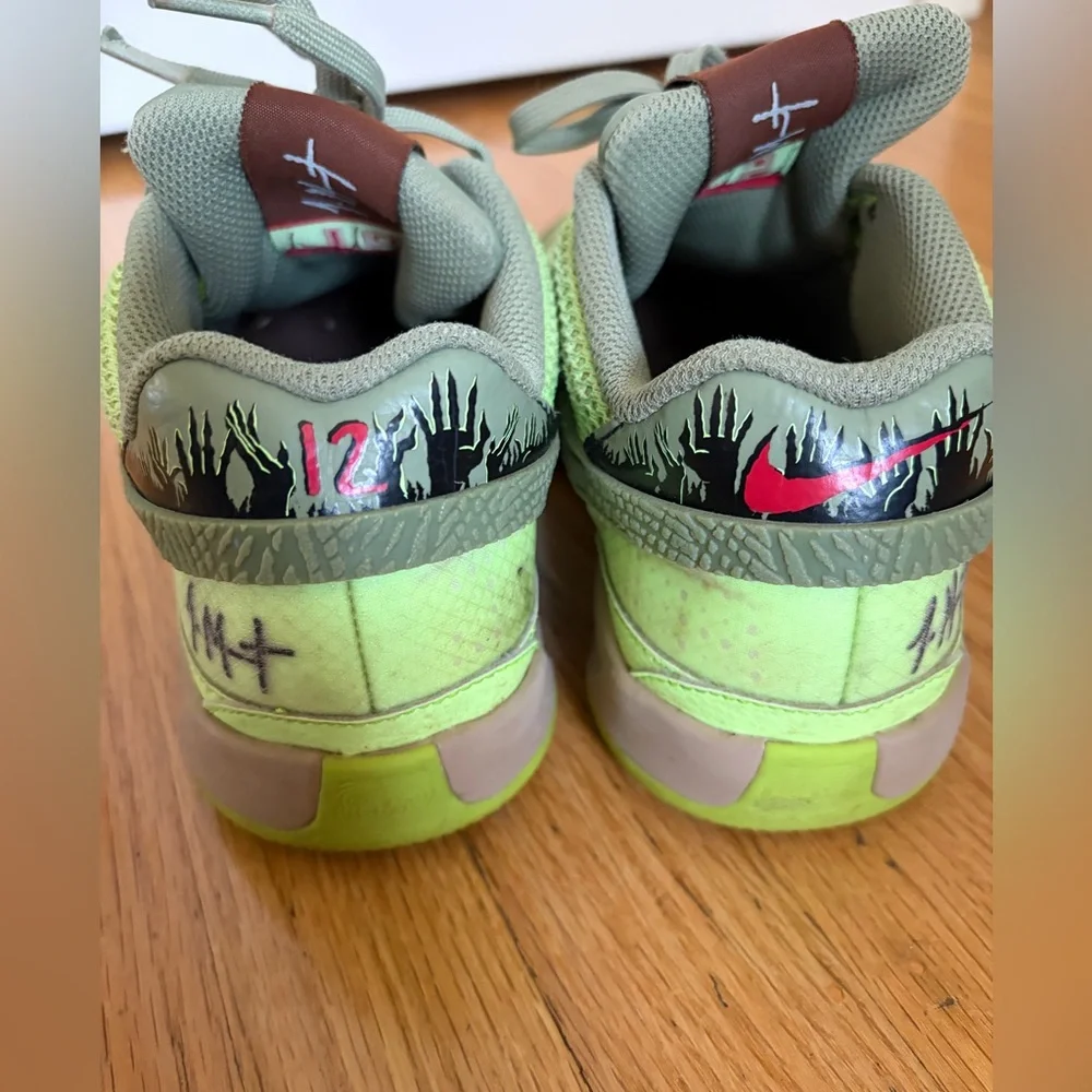 Nike Youth Ja 1 NRG Low Halloween Zombie Sneakers size 5Y